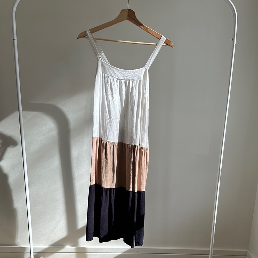 Pink and White Sleeveless Sundress with Spaghetti Straps